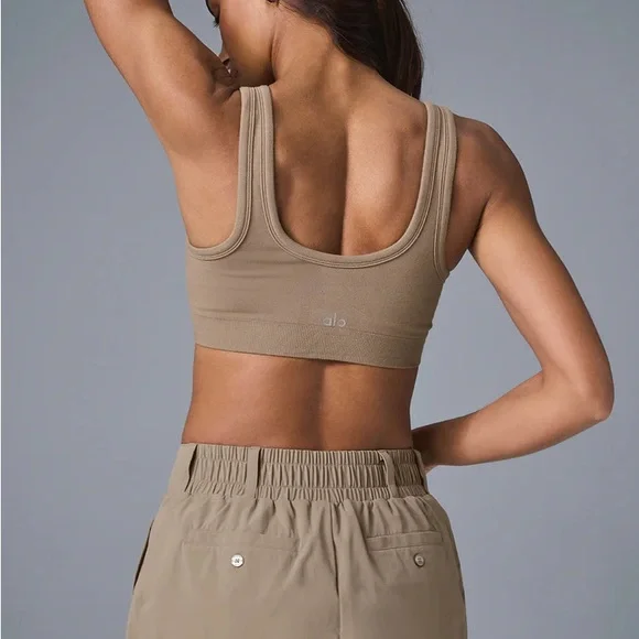 Alo Fan Club Mini Skirt NWT Gravel - Picture 5 of 7